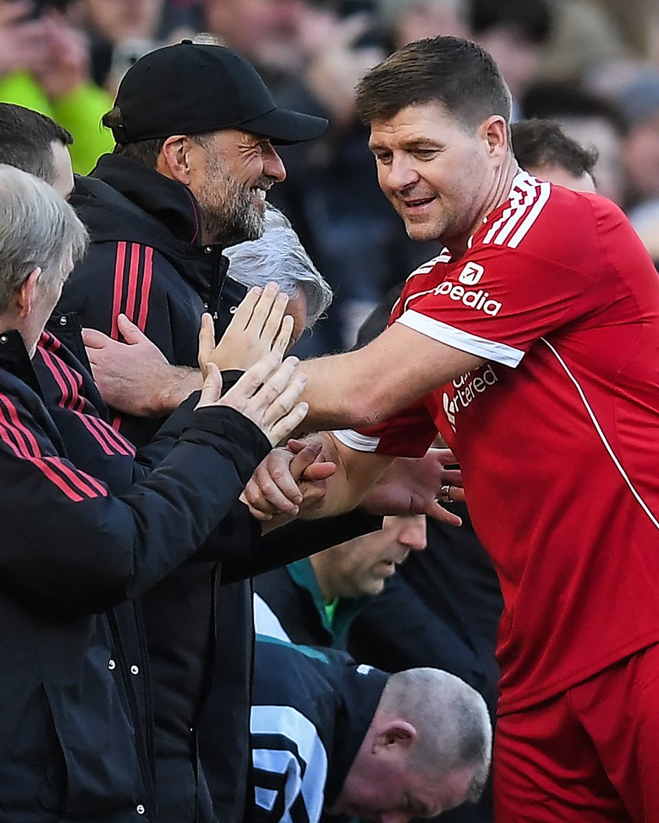 JohnsenStle's tweet image. These two! 💔
#YNWA 🔴 #Legends