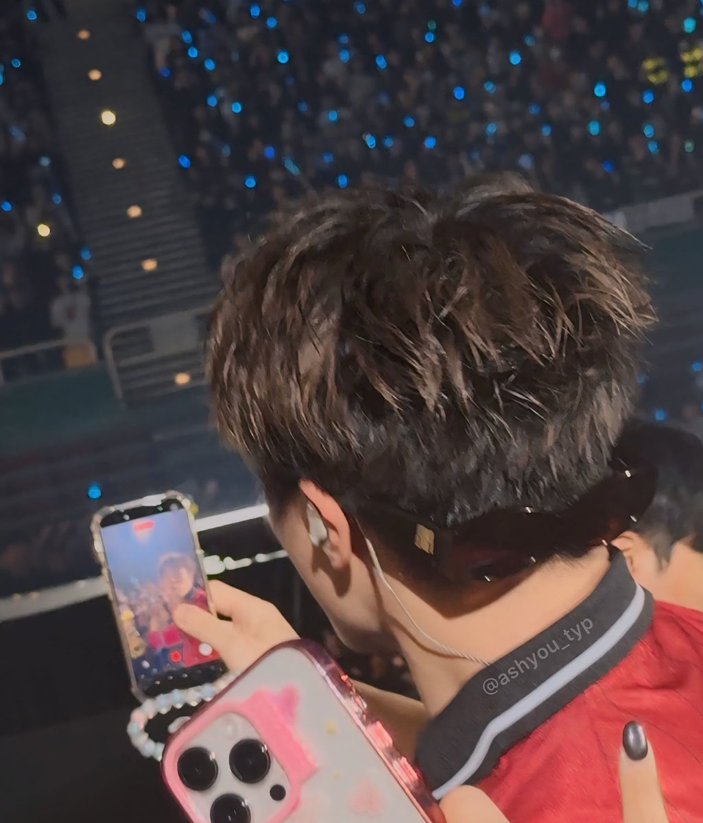 °｡⋆⸜ 에스 유 ༘ ⋆ 🎧 ⋆° { 𝑺𝑳𝑶𝑾 } tweet media