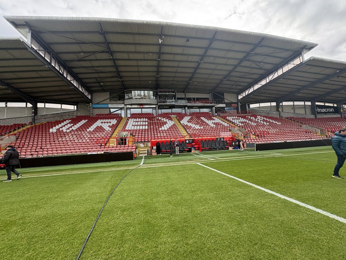 Tim Collins tweet media