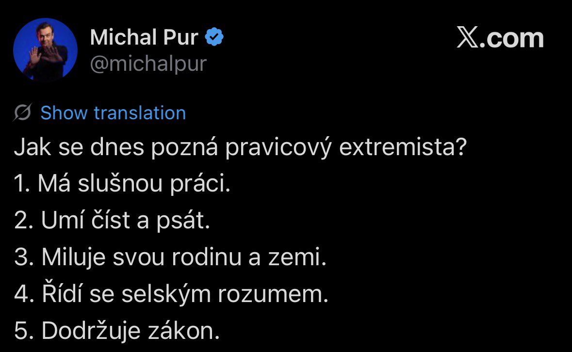 12 rozhněvaných mlžů tweet media