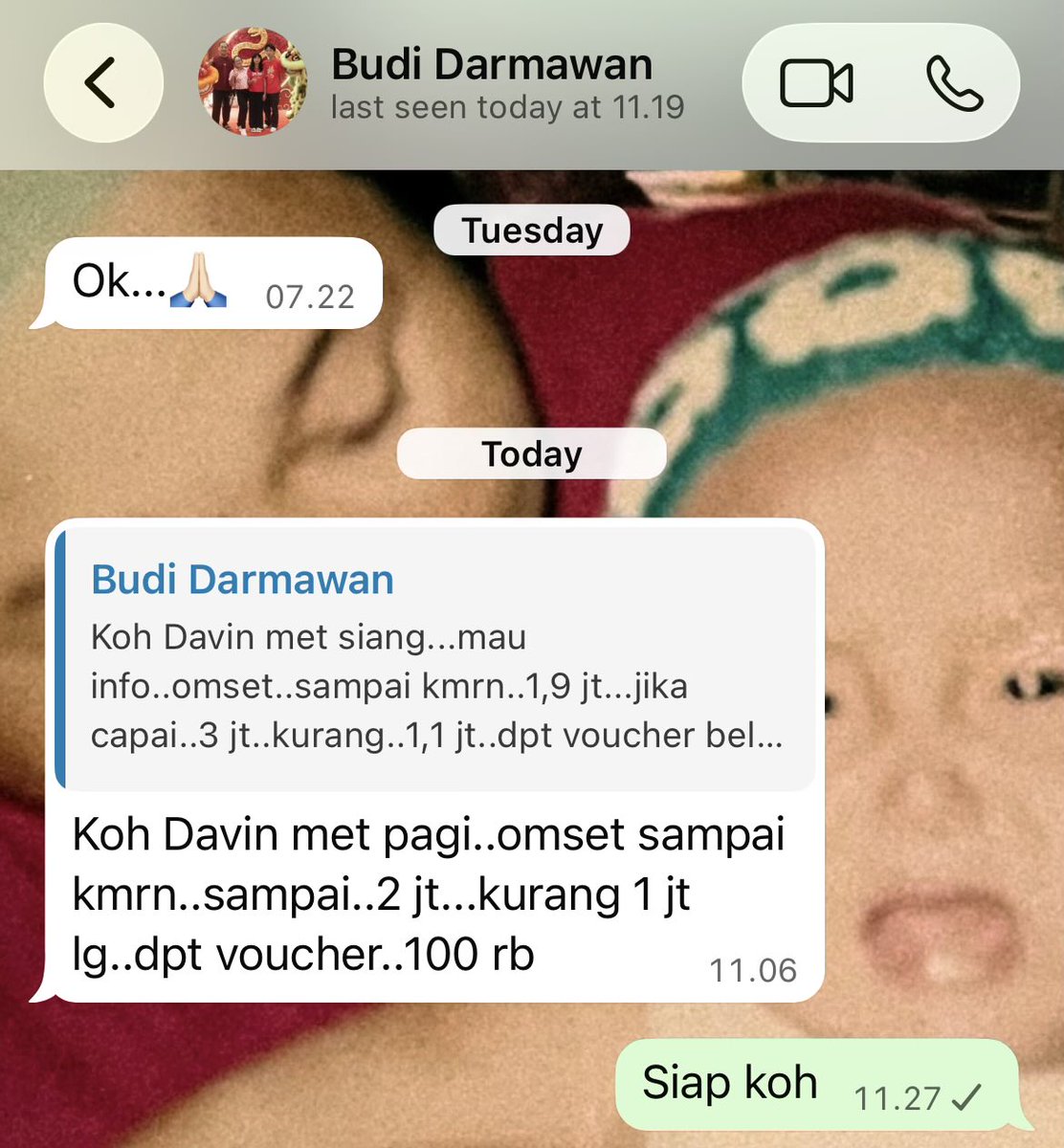 MDavAJ's tweet photo. Rutinan pagi bersama sales obat https://t.co/dug7nB0WIT
