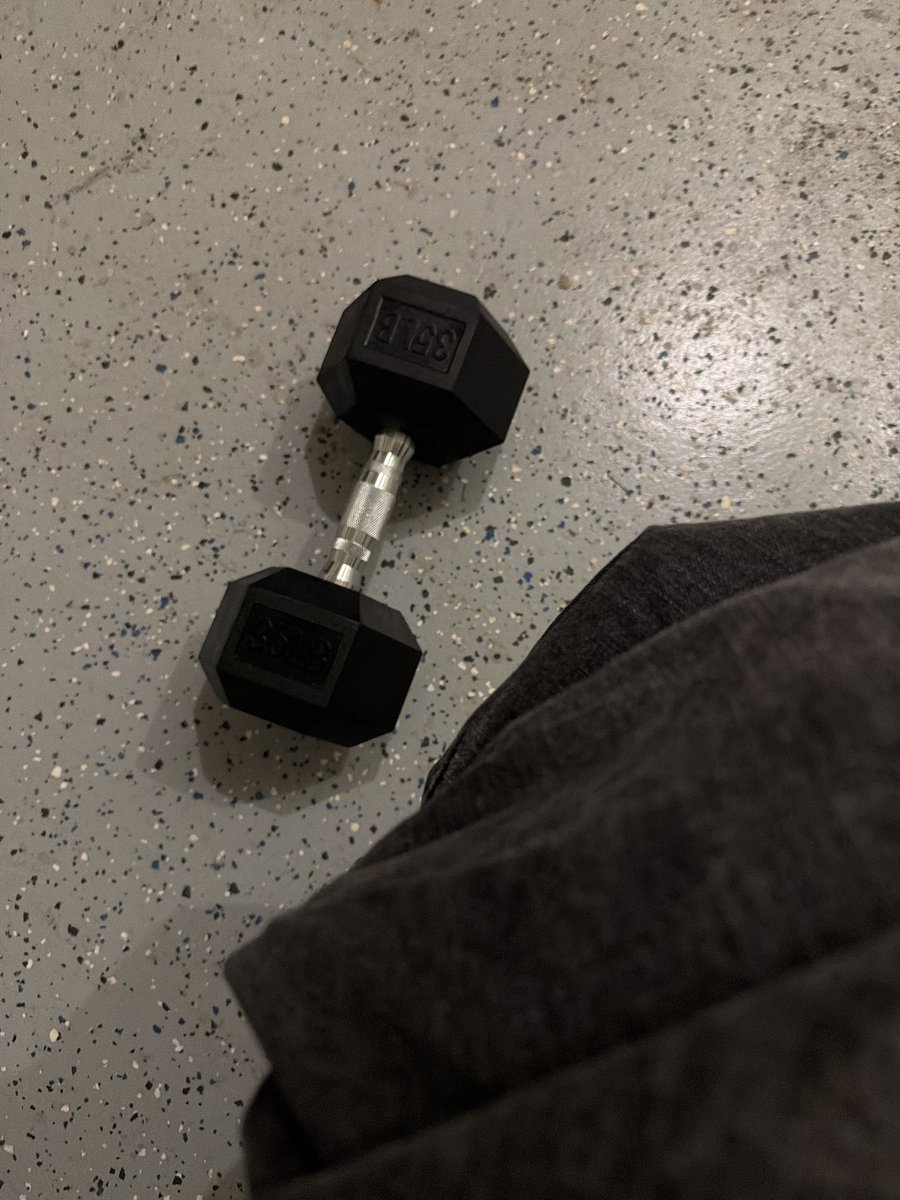 Foggyatthebottom tweet media