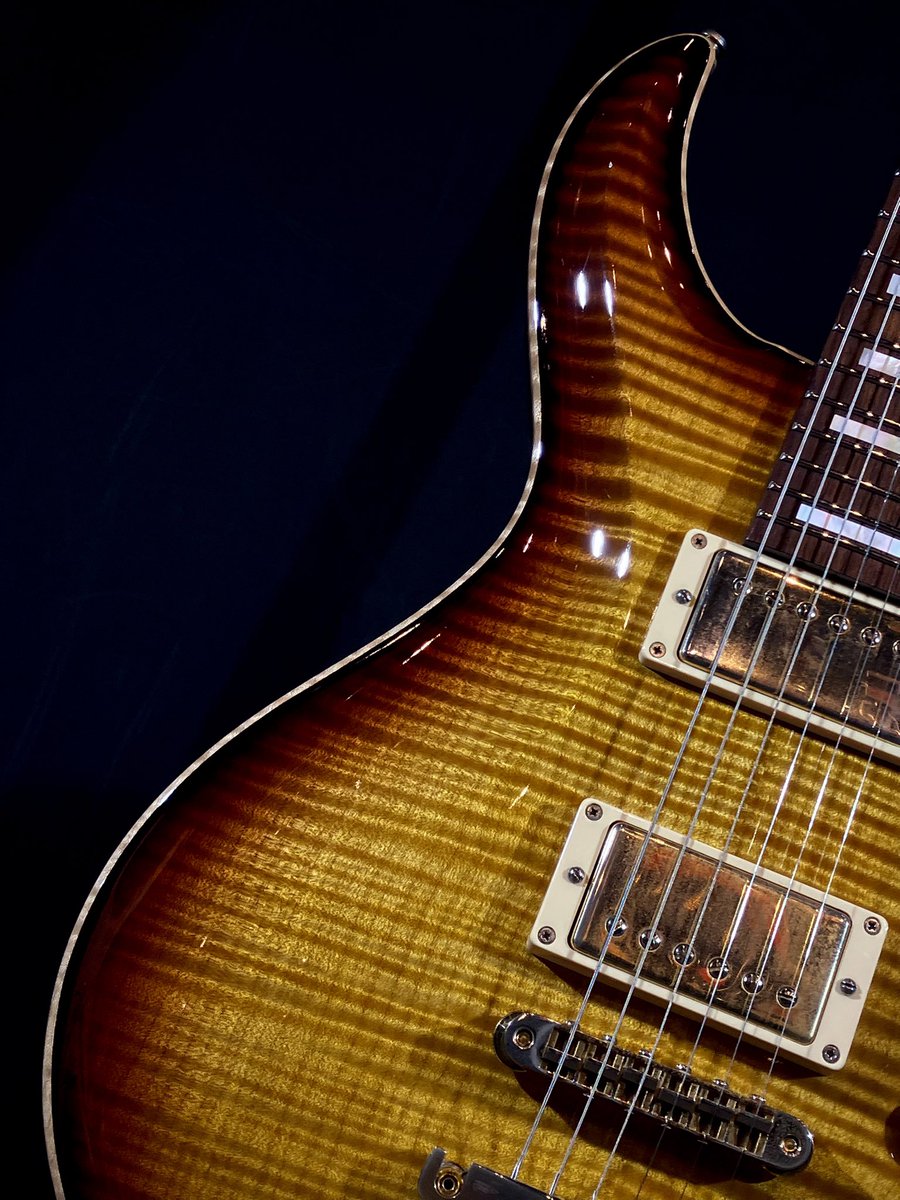 espcustomshop's tweet image. 【商品情報！】ESP AMOROUS-CTM FM Tea Sunburst(#USED)

アーチトップボディに、極上の杢目際立つ一本。
売り切れ御免！気になる方はお早めに！

【#BBonline】
bigboss.jp/store/products…

【#デジマート】
digimart.net/cat01/shop344/…

#espguitars #中古ギター