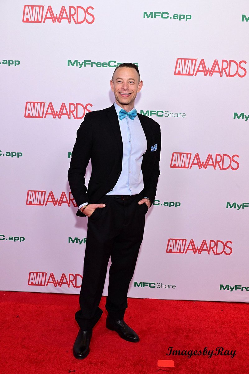 Ray - Exxxotica Chicago 4/9 - 4/13 tweet media