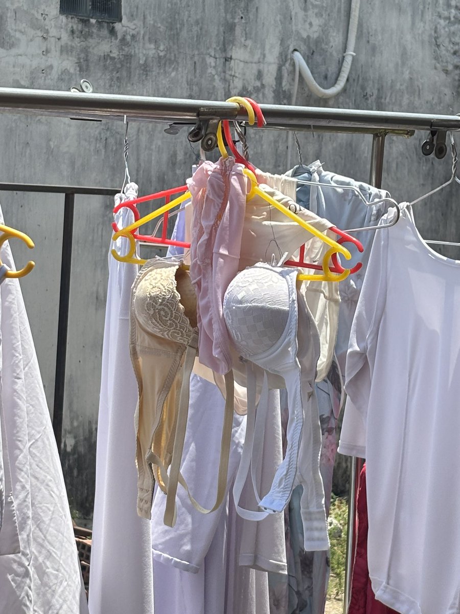 Pin18296 tweet media