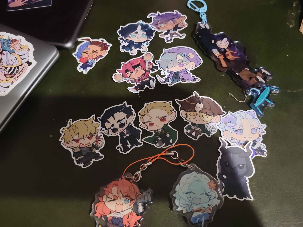 Melonie || Riptide 119 🌊 tweet media