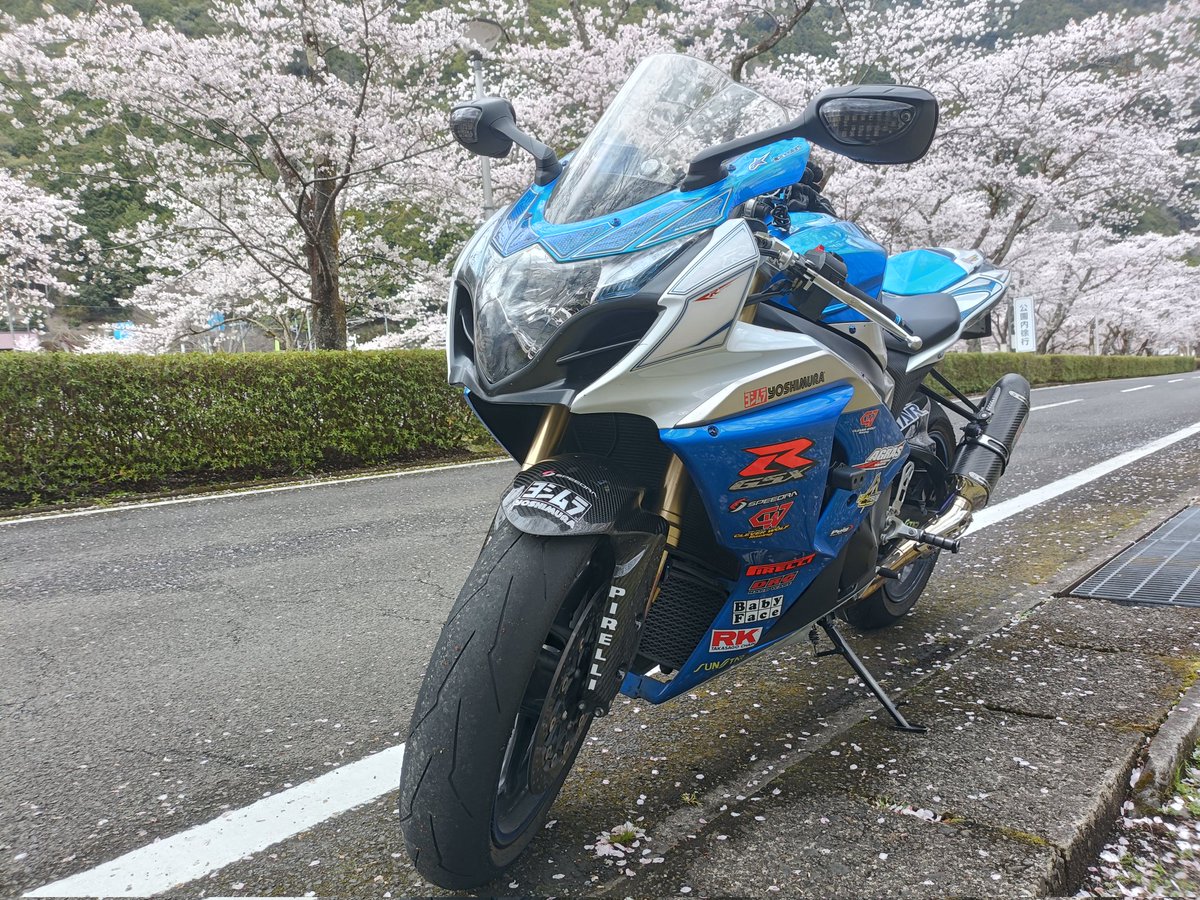 おっちー tweet media