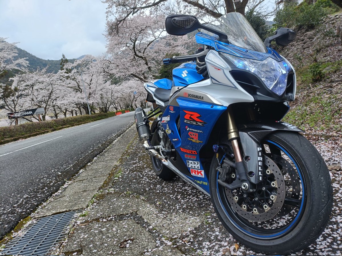 おっちー tweet media