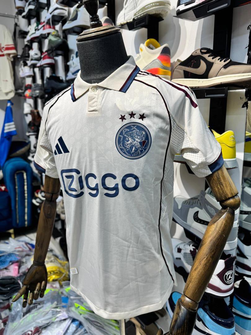 MALAWIAN CHILD🇲🇼 tweet media