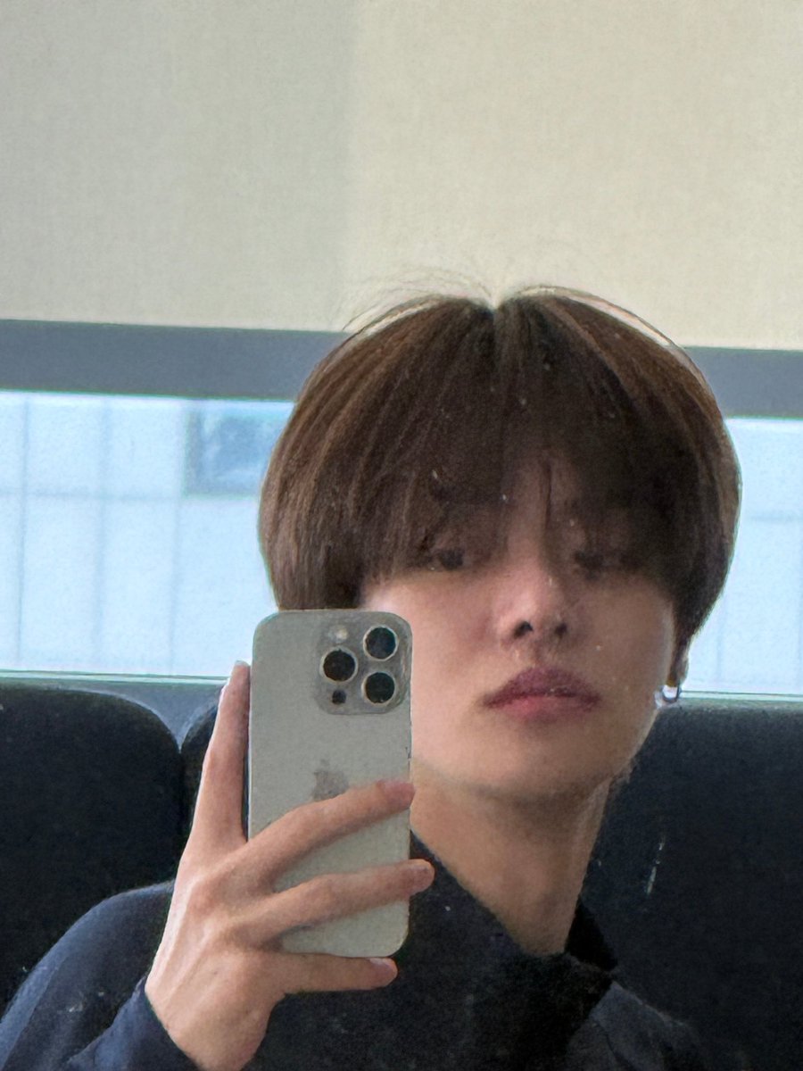 리오원 tweet media