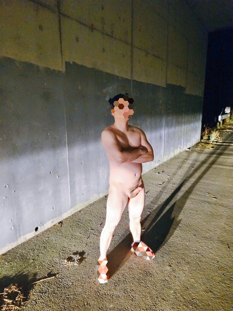 flasher_JP_'s tweet photo. 土曜の夜露 https://t.co/6ovBTymFKl