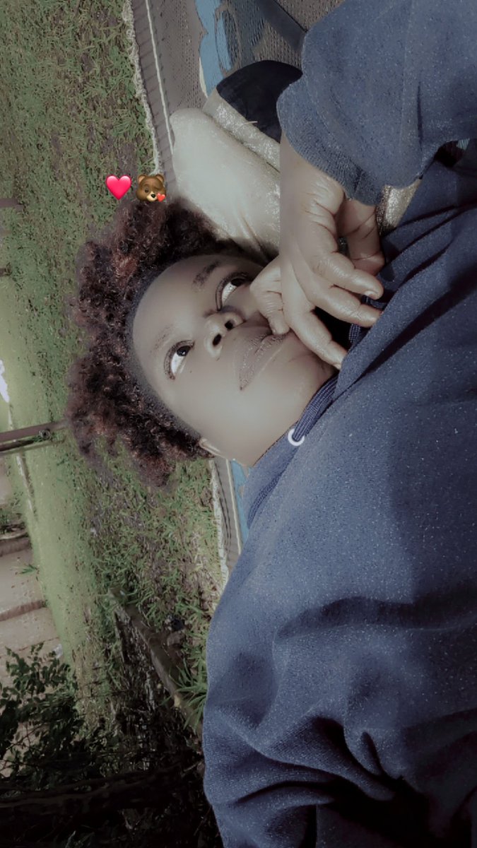 Winnie 🪇 tweet media