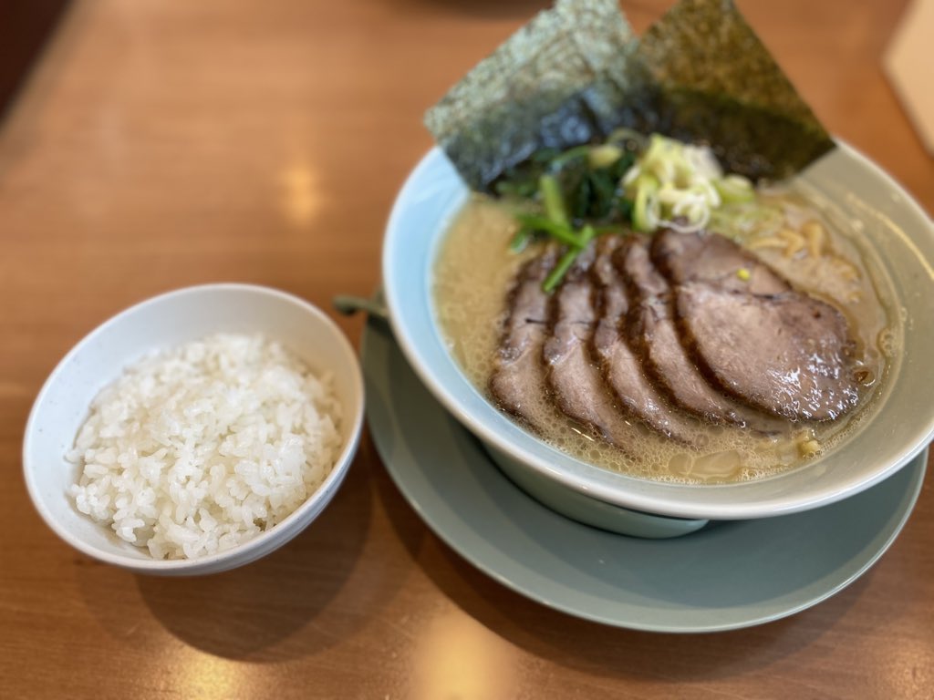 すすむ tweet media