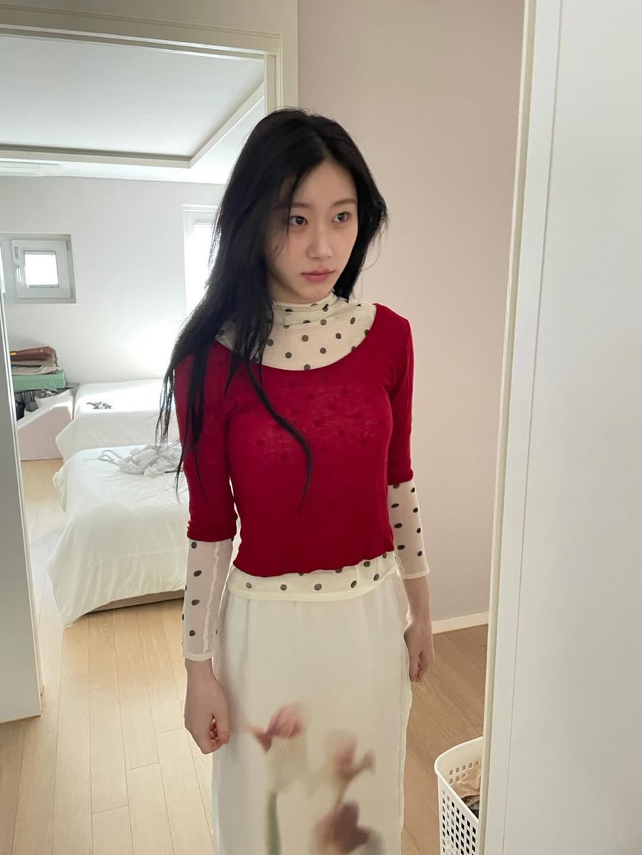 pics for chaeryeong ₊˚⊹♡ tweet media