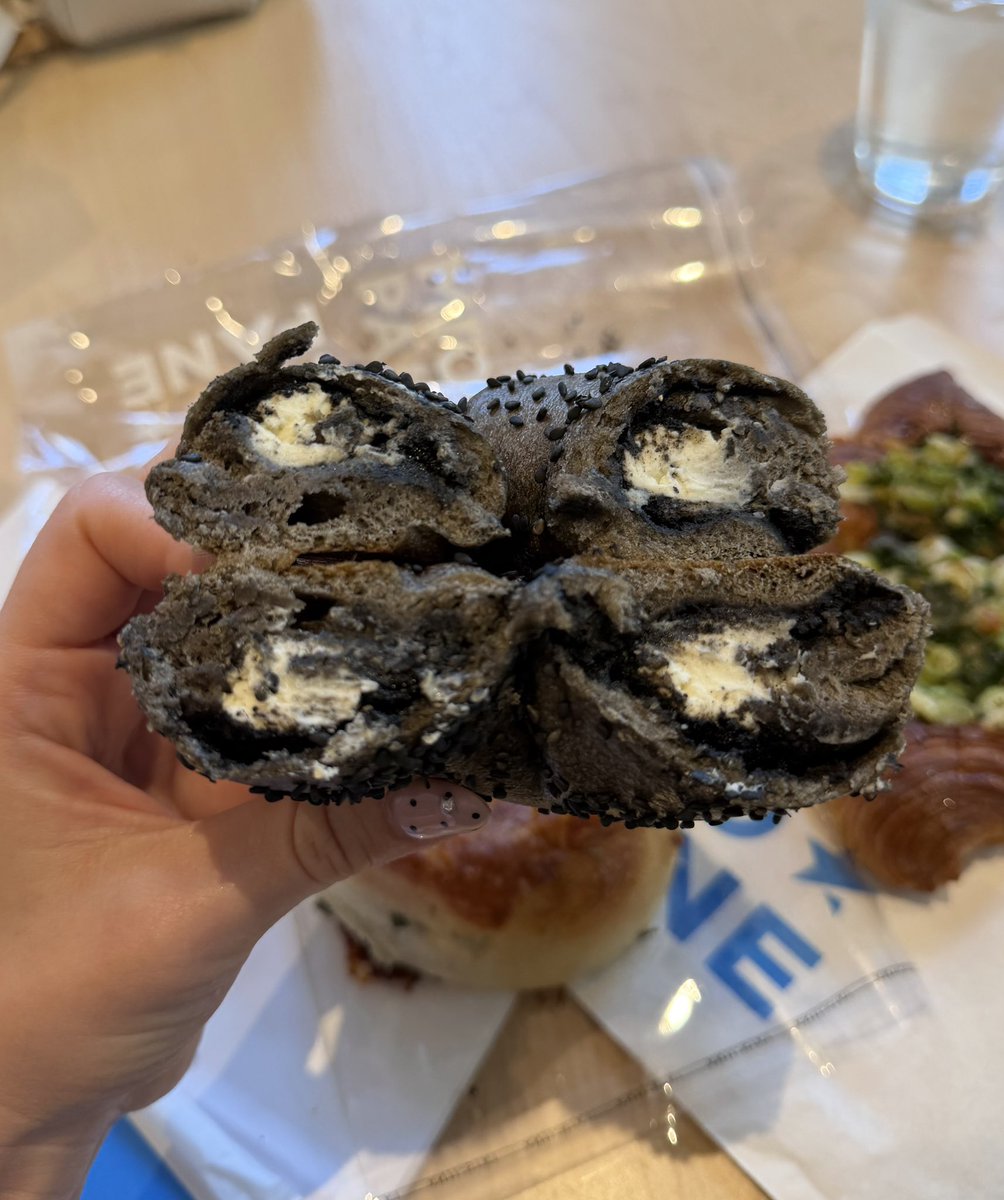 mandu (🥟) tweet media