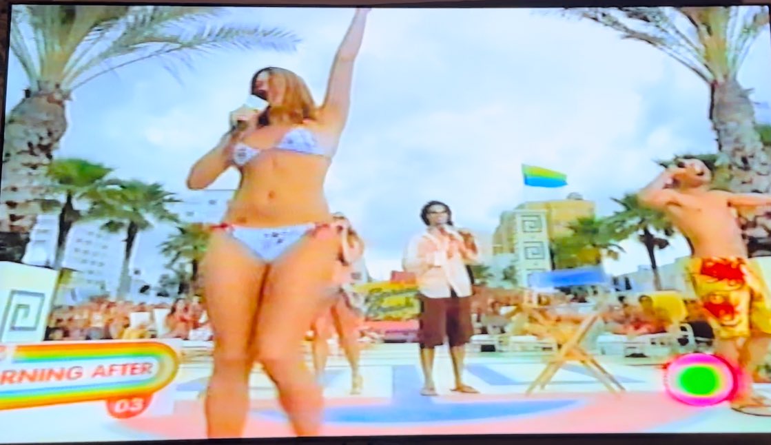 Hayes Holly tweet media