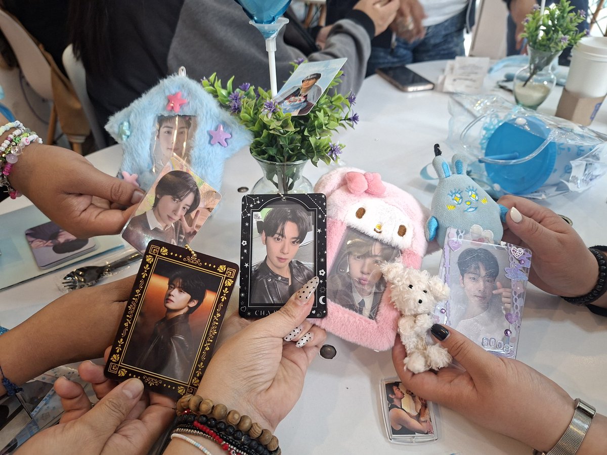 BinnieWooBren 🐱 🌑🌟 tweet media