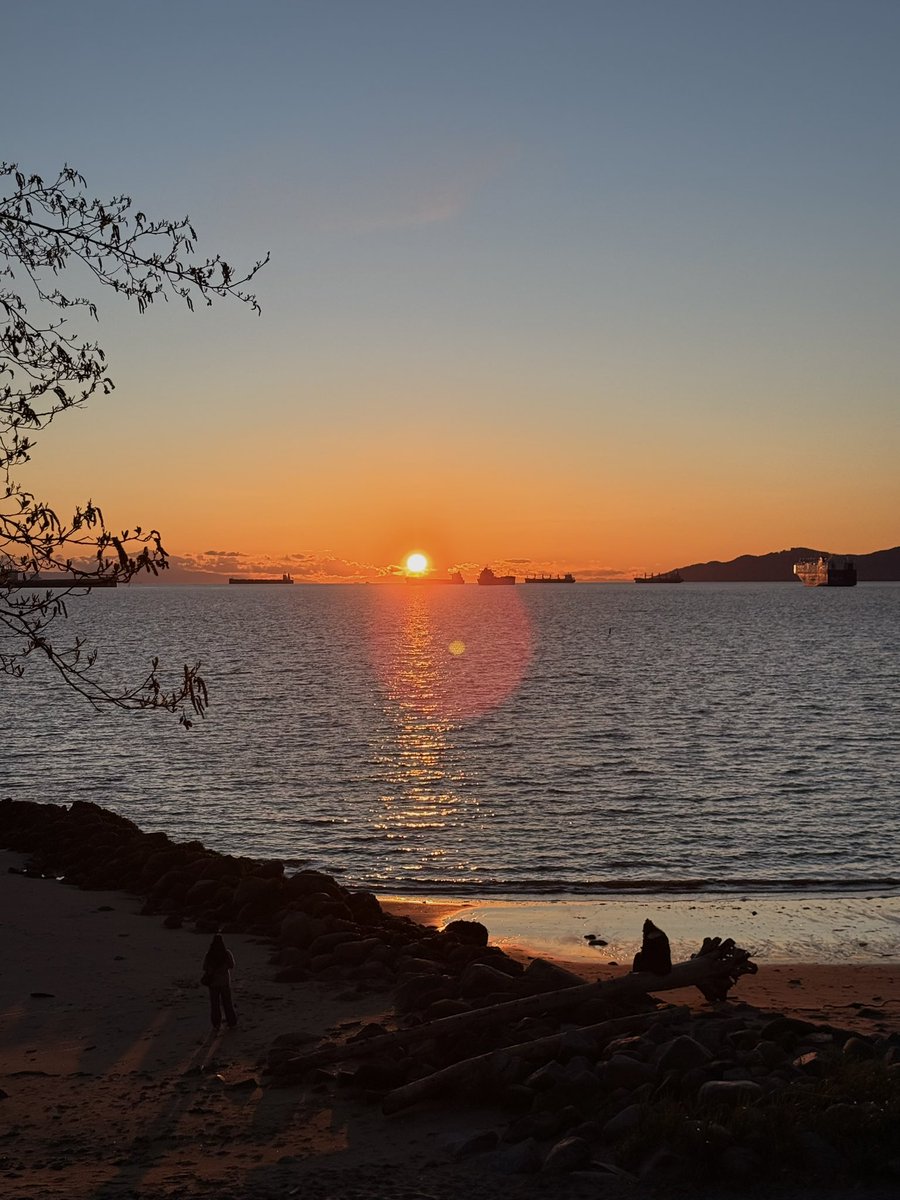 anastasia 🇺🇦 tweet media