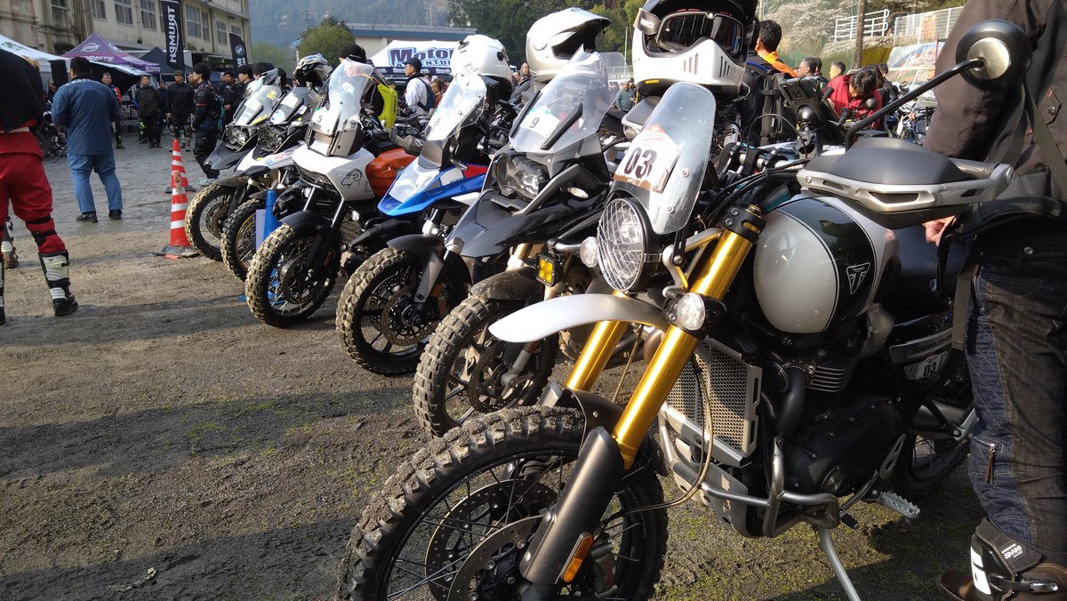 トライアンフ浜松 tweet media