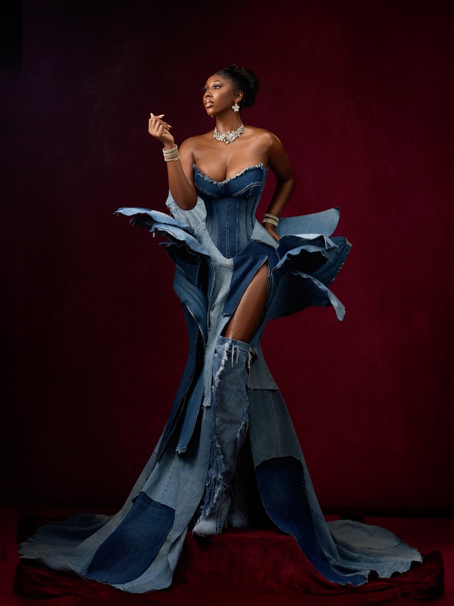 Josiphiah__'s tweet photo. A bridal silhouette built from reclaimed structure corsetry, volume, and movement where softness is usually expected.
#josiphiahUpcycled https://t.co/ELOFTMPZ5R