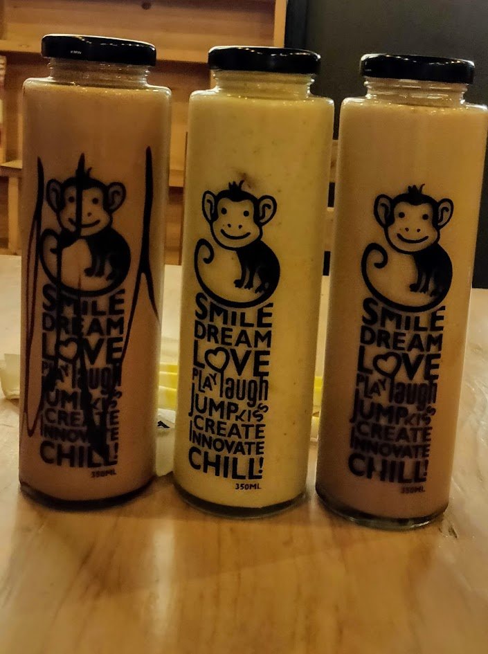 Ananth_IRAS's tweet image. Quote with something to drink! 🫖
How about these smoothies! #drink #Photography
