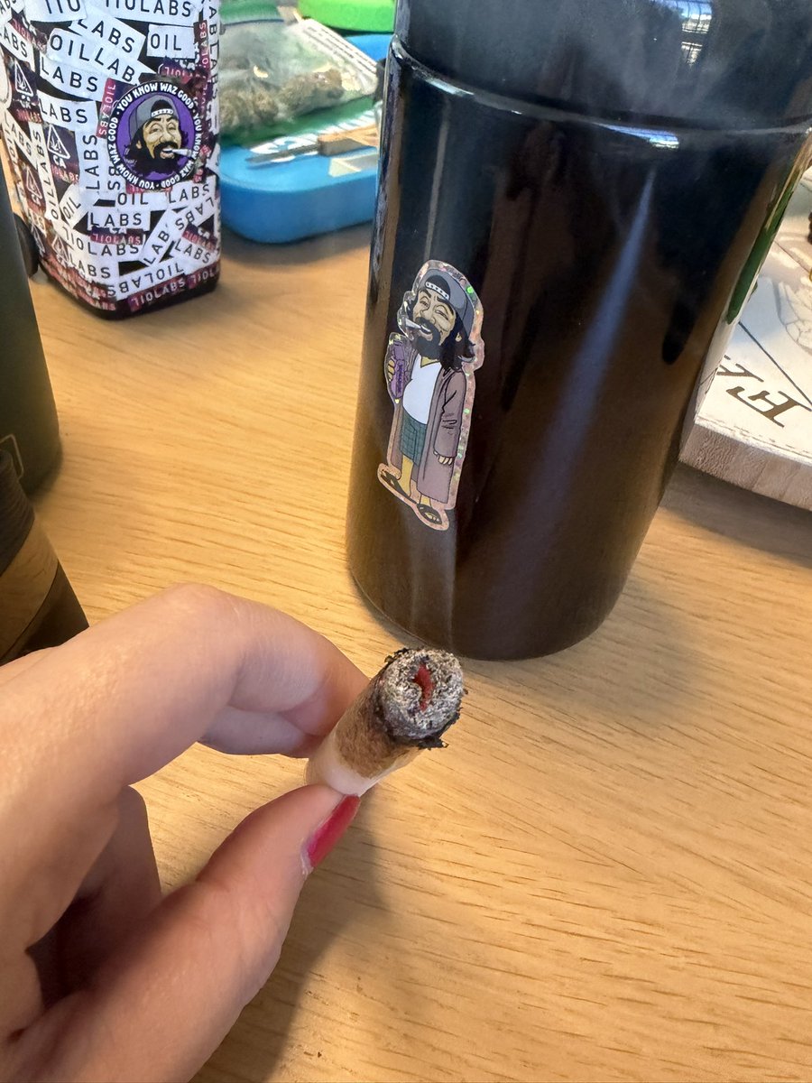 Smokin Out tweet media