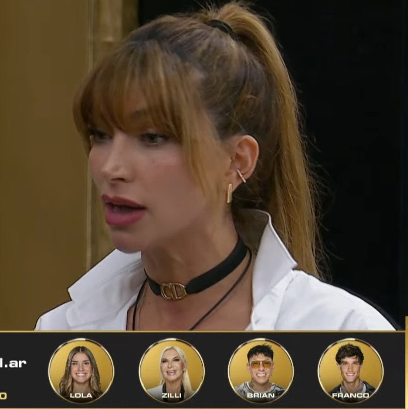 atrmvac's tweet photo. A quien bancas? #GranHermano 

SOLANGE ❤️
ANDREA 🔁 https://t.co/YW4Eazo65x