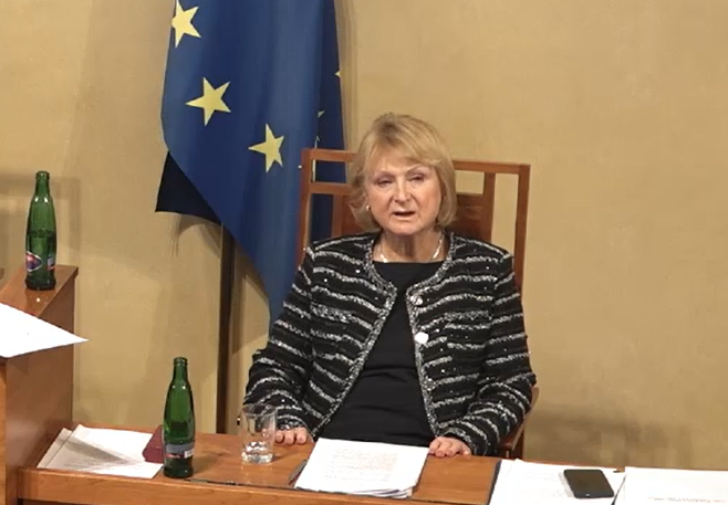 rfatibet's tweet image. ༧གོང་ས་མཆོག་གི་ཡང་སྲིད་གནད་དོན་ཐད་རྒྱ་ནག་གི་ཐེ་བྱུས་དང་། མི་རིཊ་མཐུན་སྒྲིལ་སྐུལ་སྤེལ་གྱི་ཁྲིམས་ལ་སྐྱོན་བརྗོད་བྱས་འདུག #Czech Senate pushes back on the People's Republic of #China over the #Dalai Lama’s succession and questioning the March 12 “ethnic unity” law.