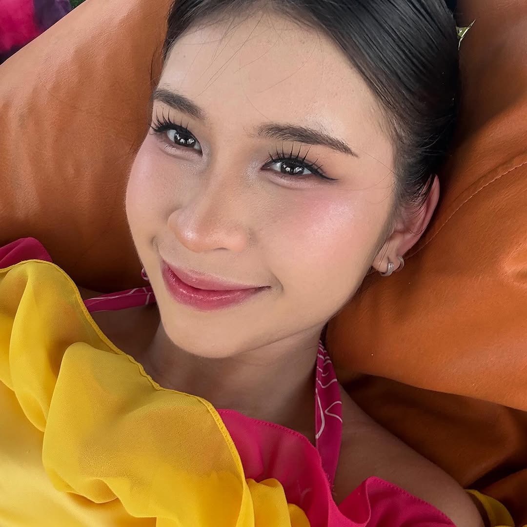 namecharns tweet media