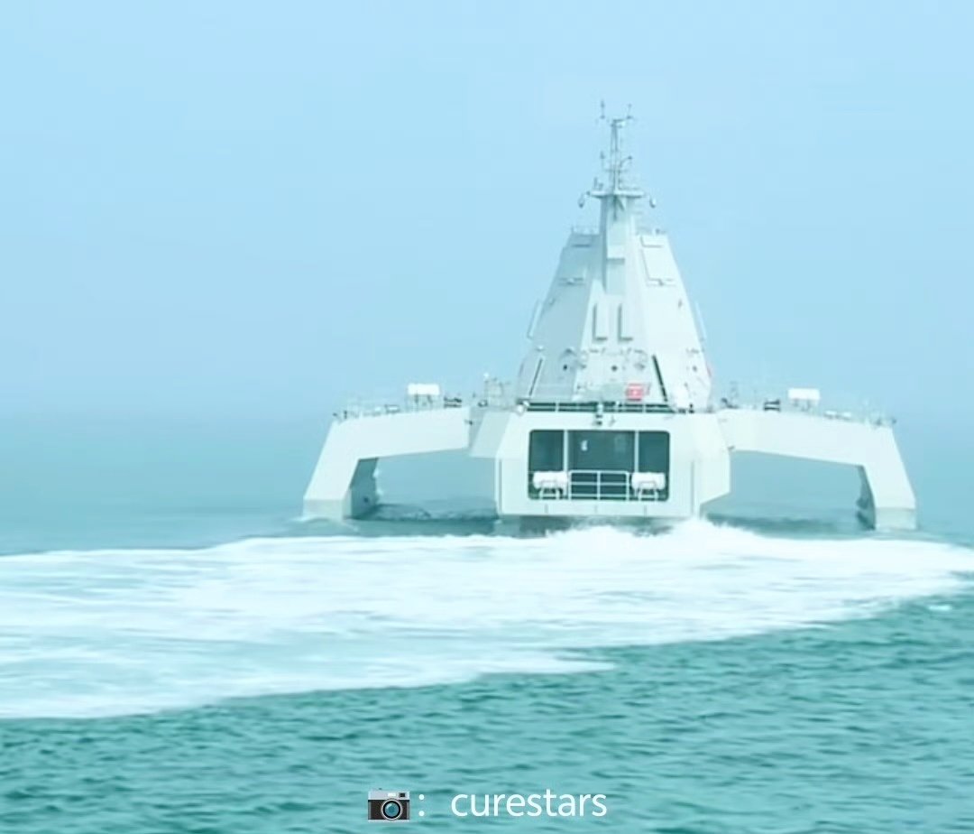 Iron Lady tweet media