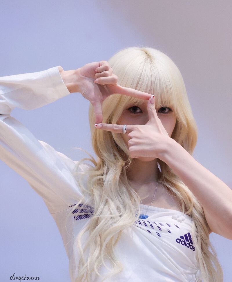 inbie ⋆꙳❅*❆☃️ tweet media