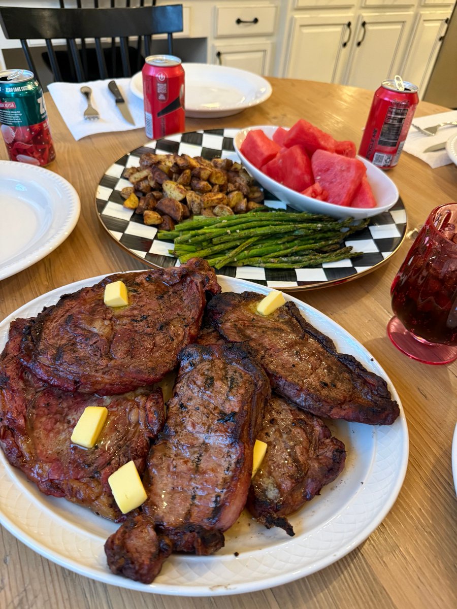 Zachary Bell tweet media