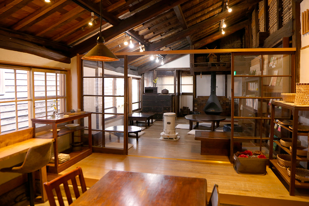 FMK InStyle tweet media