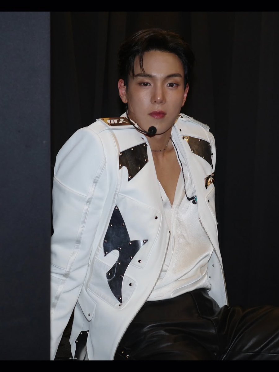 격하게셔누 tweet media