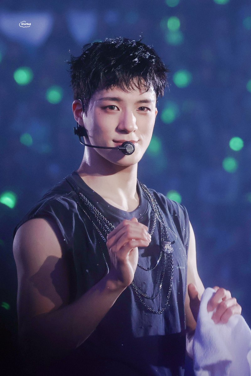 𝙇𝙤𝙫𝙞𝙣𝙜 𝙎𝙩𝙖𝙧𝙔𝙚𝙙 tweet media