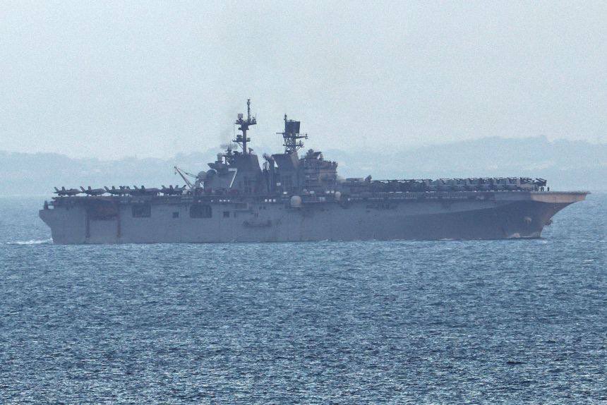 Only1PascalN's tweet photo. U.S. Marines have arrived in the Middle East, according to CENTCOM.

The amphibious assault ship USS Tripoli is already in the region. https://t.co/ikx5miAgc1