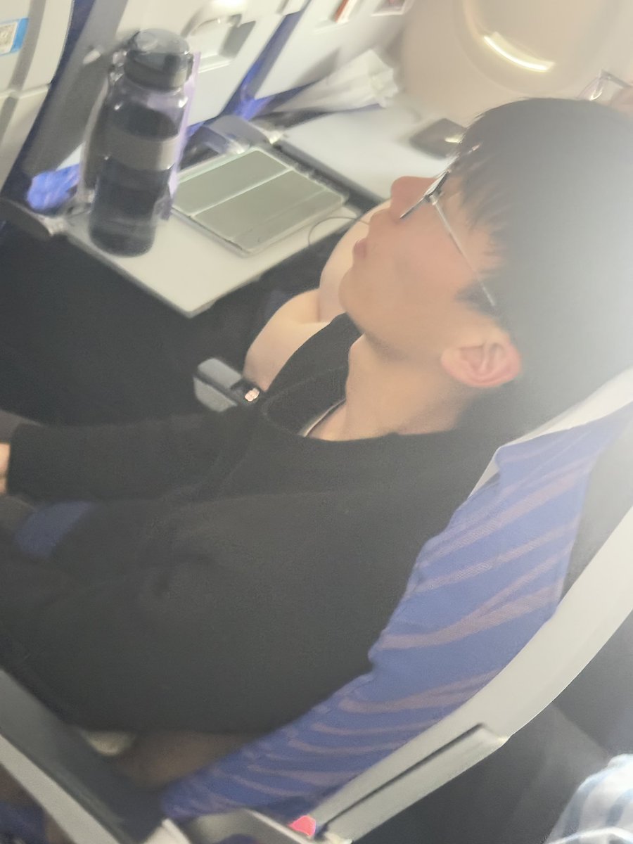 无我无他 tweet media