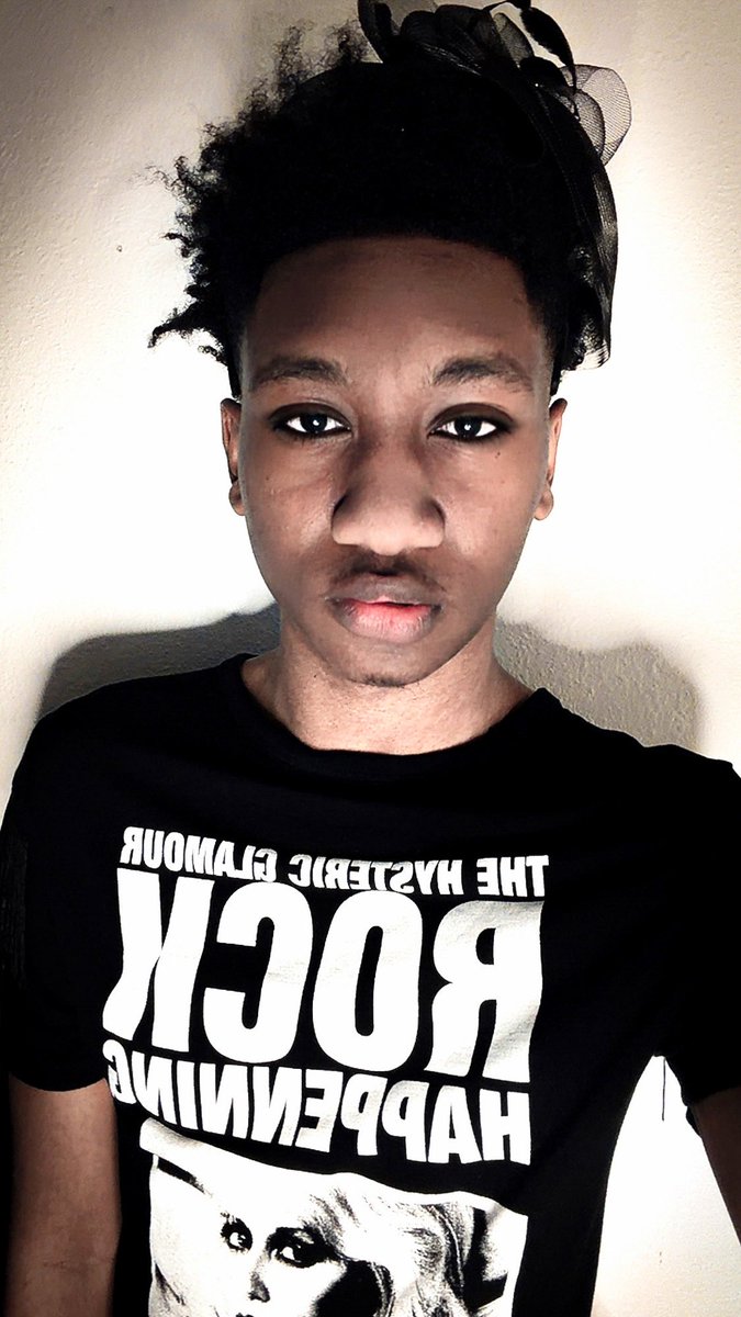 dani kiyoko 🙄🔥💋💊🤮💕🎶🤬 tweet media