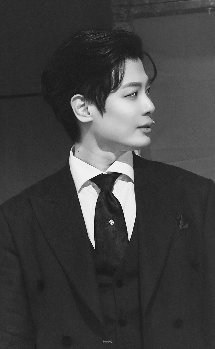 𝐒𝐏𝐈𝐍 tweet media