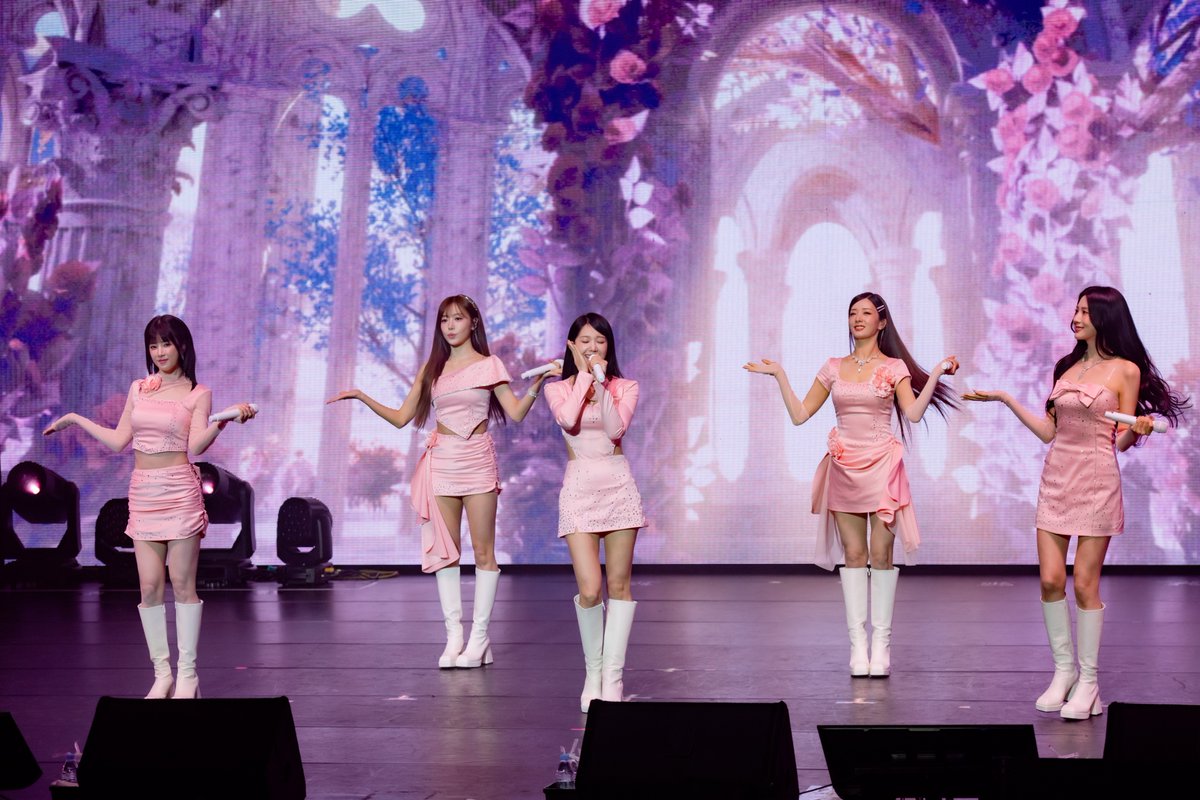 SHOW Office Entertainment.co.ltd tweet media