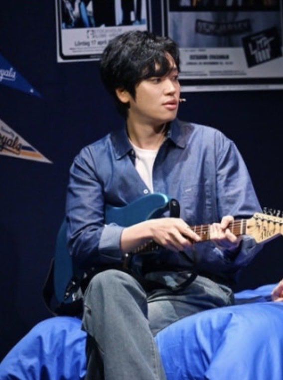 느무 이쁜데… 하는줄 몰랐네🥹
#뮤지컬_걸프렌드 #니엘 #NIEL