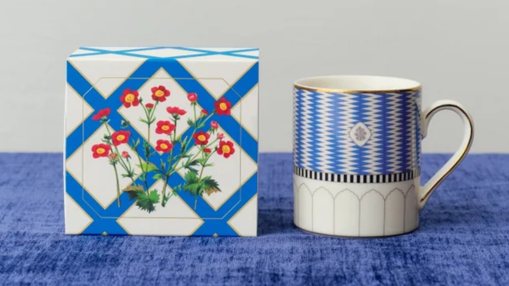 Fashion Press tweet media