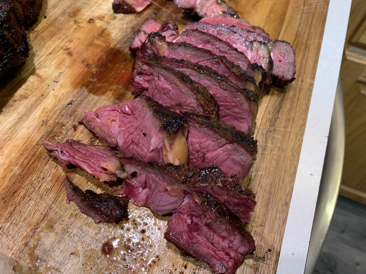 𝙼𝚁. 𝙻𝙴𝙰𝙳𝚂𝙻𝙸𝙽𝙶𝙴𝚁 tweet media