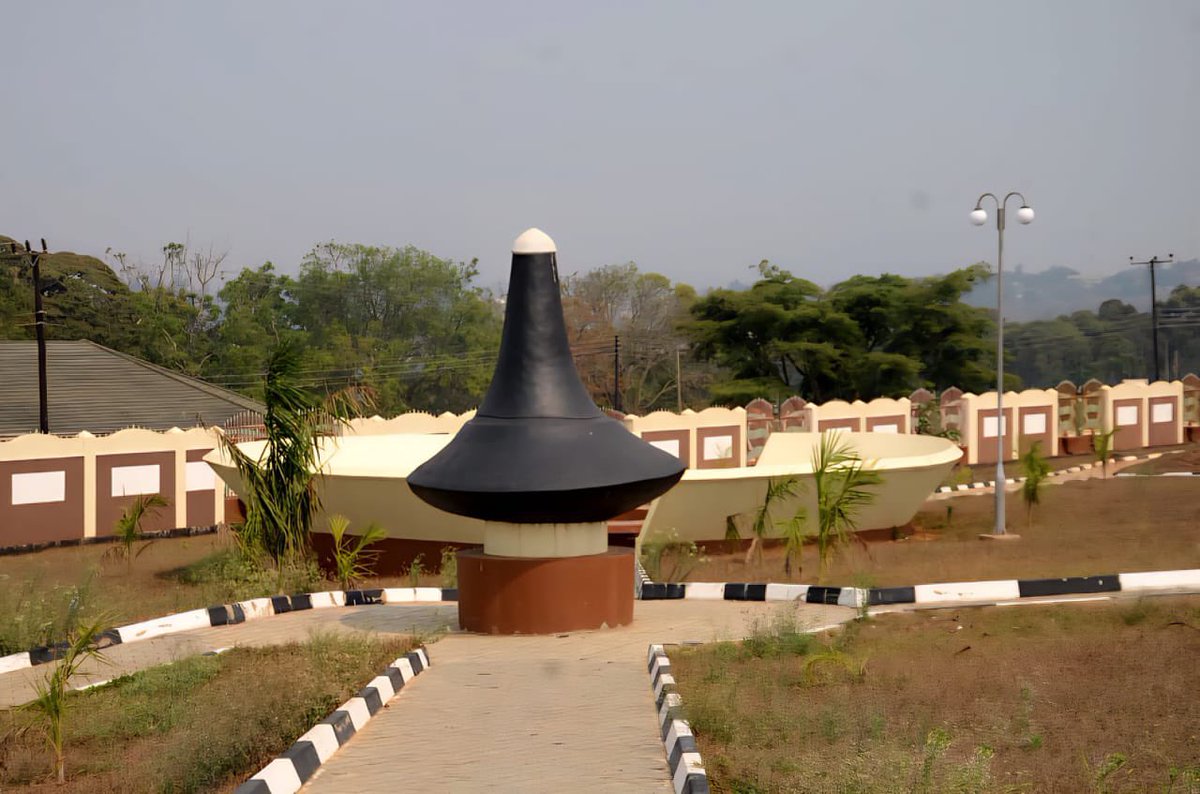 Hon.Bahinduka Mugarra Martin tweet media