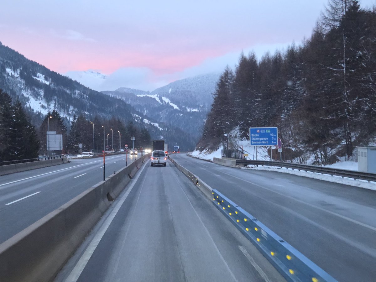 Trucker_Bohumil. tweet media