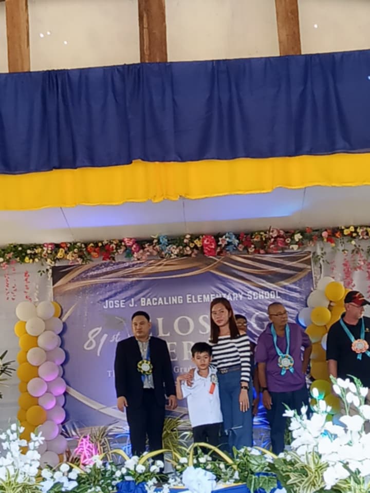 Teacups Family tweet media