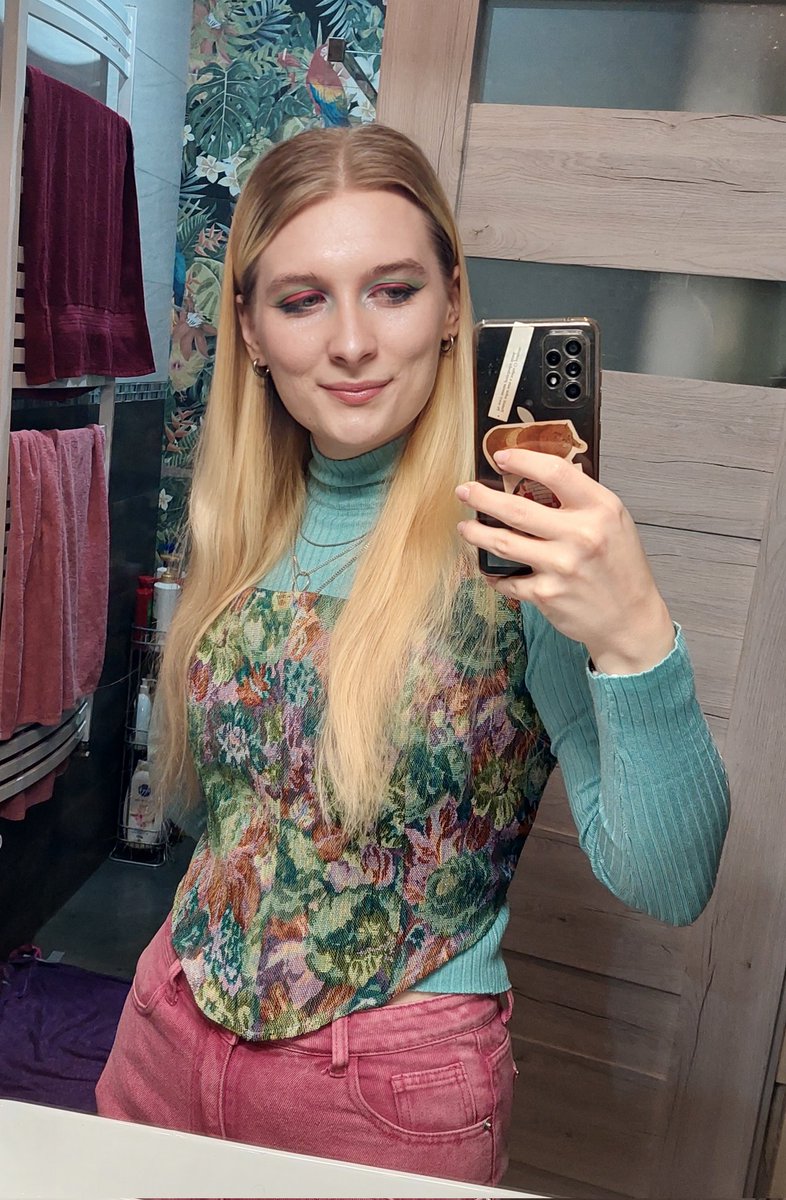 Van Bønes ⊬ (TØP PARTY PL) tweet media