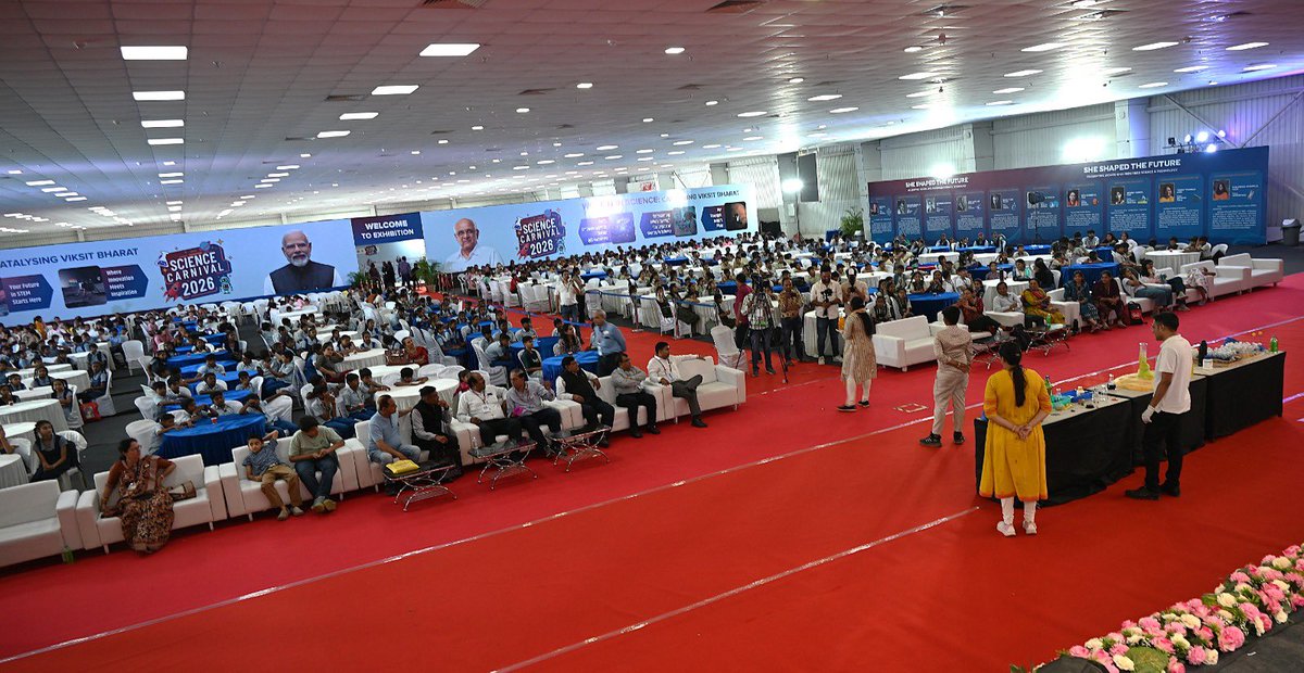 GujScienceCity's tweet image. A glimpse of exciting activities at Science Carnival 2026! 
From interactive experiments to engaging hands-on sessions, every moment at Gujarat Science City was filled with learning, fun, and discovery for visitors of all ages.
#ScienceCarnival2026 #GujaratScienceCity #Activities