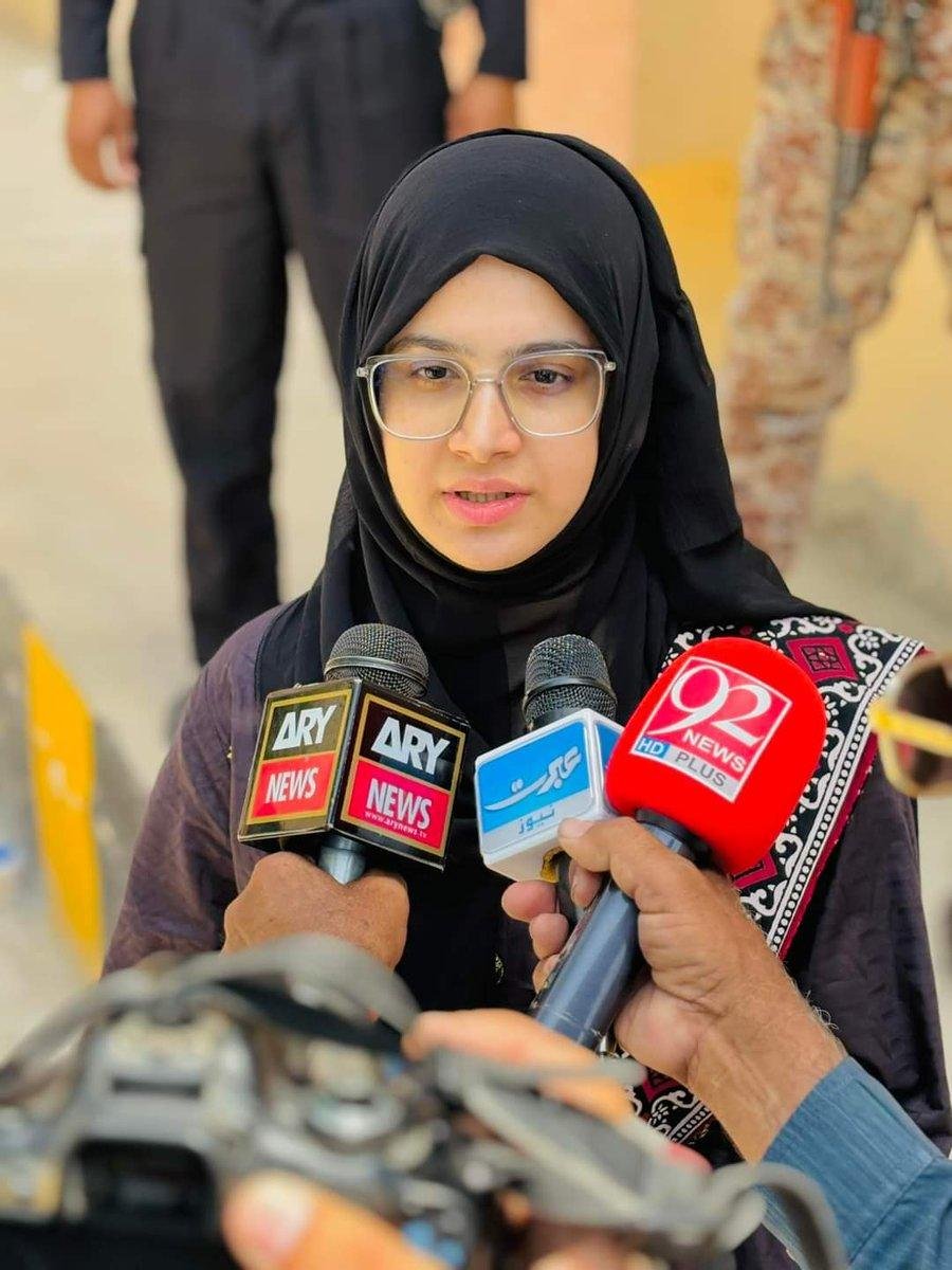 𝔸𝕝𝕚 ℕ𝕒𝕢𝕧𝕚 tweet media