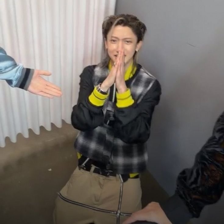 LNGSHOTFESS tweet media